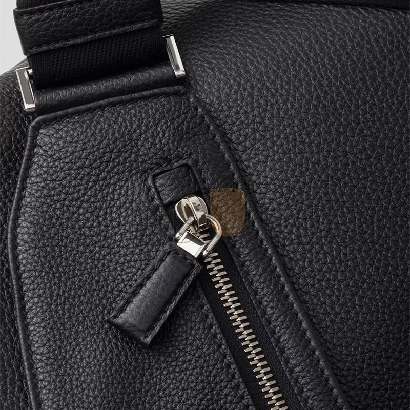 PRADA CROSS LEATHER BAG 2VZ092 (47.5*26.5*10cm)